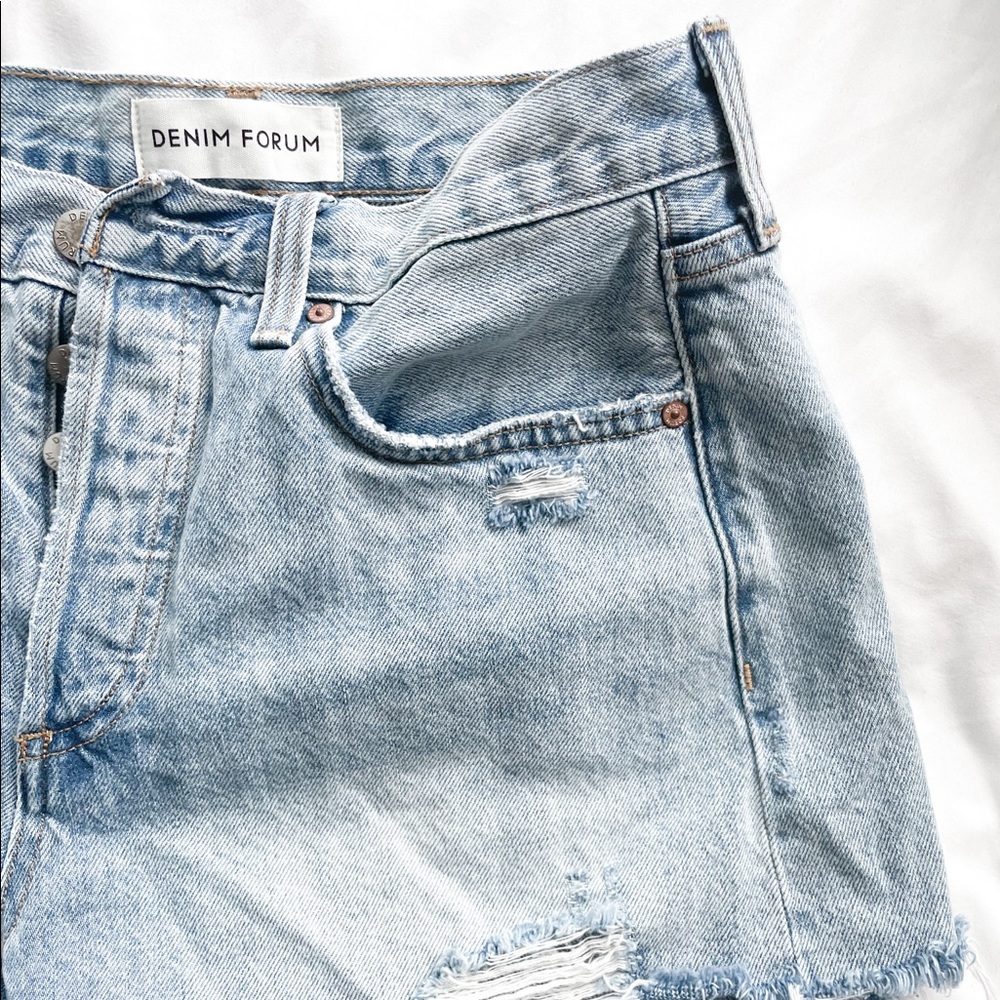 Denim Forum Jean Shorts (Size 27)